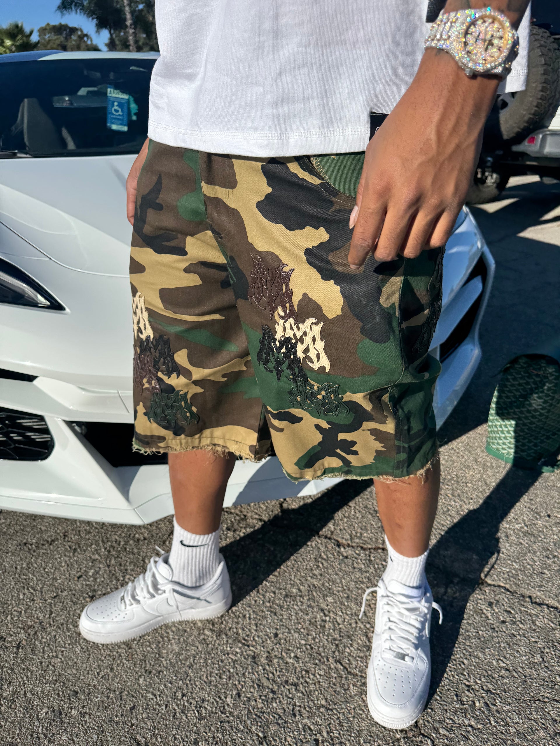 Mission millionaire Camo Jorts